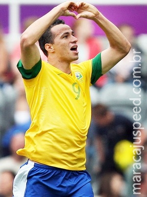 Reforço no ataque: Fla encaminha acerto com Leandro Damião Reforço no ataque: Fla encaminha acerto com Leandro Damião