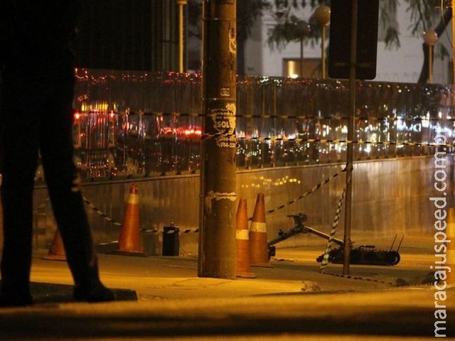 Suspeita de bomba fecha rua próxima ao BC e consulado francês em SP Suspeita de bomba fecha rua próxima ao BC e consulado francês em SP