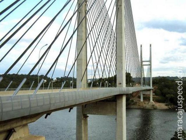 Pronta desde 2011, ponte que liga Brasil a Guiana deve ser inaugurada em 2017 Pronta desde 2011, ponte que liga Brasil a Guiana deve ser inaugurada em 2017