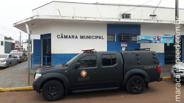 Vereadores são afastados por irregularidades em diárias pagas Vereadores são afastados por irregularidades em diárias pagas