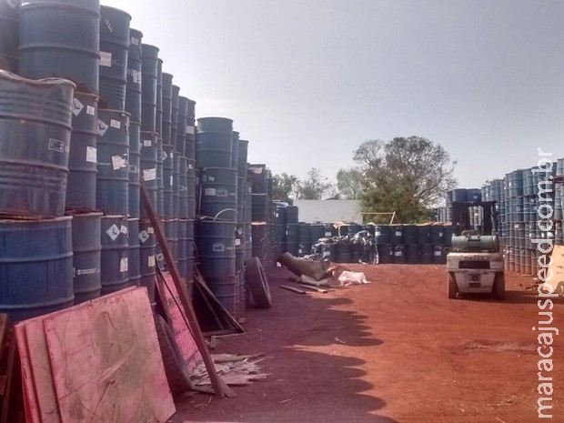 Empresa é multada em R$ 117 mil por armazenar lama asfáltica sem licença
