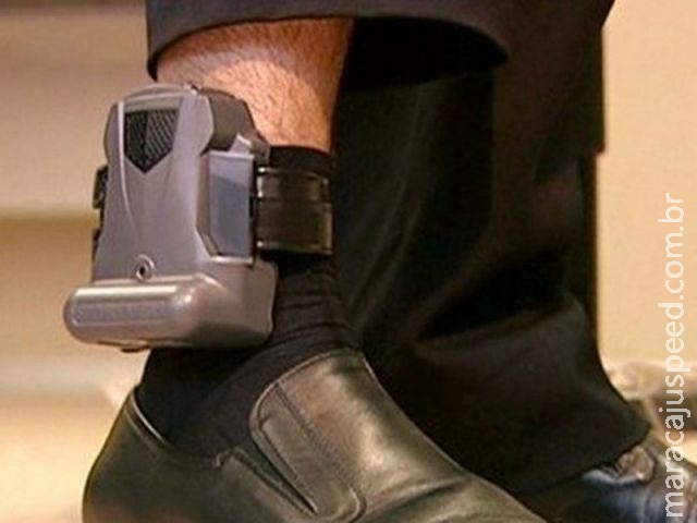 Atraso em licitações deixa presos em SP sem tornozeleiras eletrônicas Atraso em licitações deixa presos em SP sem tornozeleiras eletrônicas
