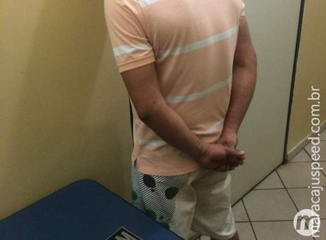 Passageiro de Gol é preso e amigos ficam a pé após carro ser apreendido