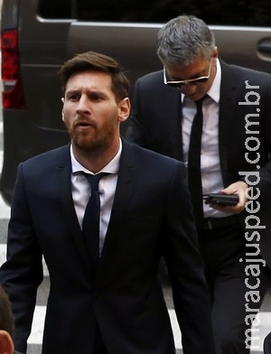 Messi é condenado a 21 meses de prisão por fraude fiscal na Espanha
