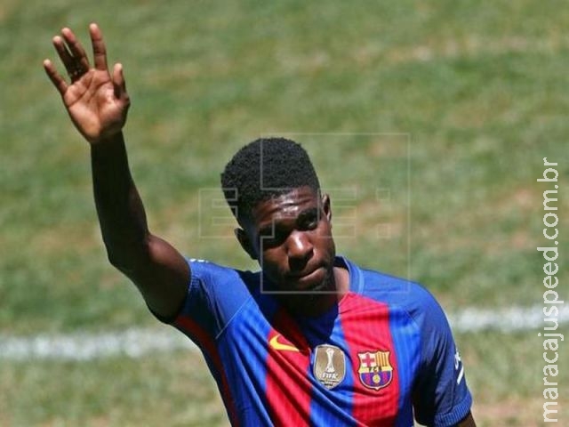 Triste por ataque na França, Umtiti é apresentado pelo Barcelona Triste por ataque na França, Umtiti é apresentado pelo Barcelona