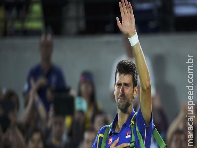 Djokovic se emociona com carinho da torcida no Rio: Eu me senti brasileiro Djokovic se emociona com carinho da torcida no Rio: Eu me senti brasileiro