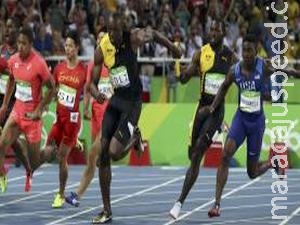 Bolt se aposenta com medalha de ouro no 4 x 100 metros com equipe da Jamaica Bolt se aposenta com medalha de ouro no 4 x 100 metros com equipe da Jamaica