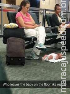 Entenda a história da mãe que deixou o bebê no chão do aeroporto Entenda a história da mãe que deixou o bebê no chão do aeroporto