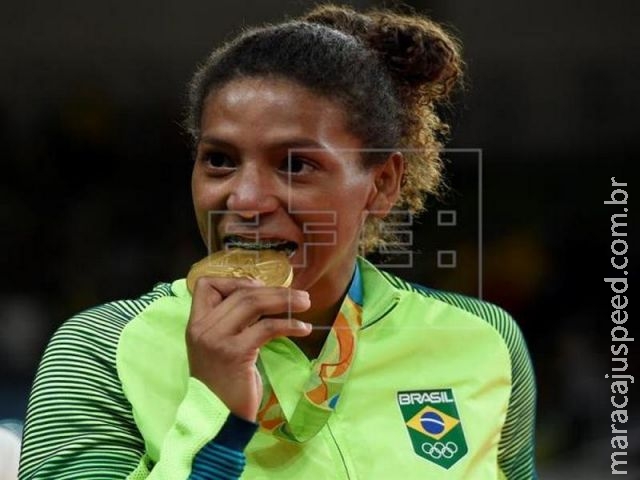 Rafaela Silva faz história e conquista 1º ouro do Brasil nos Jogos do Rio