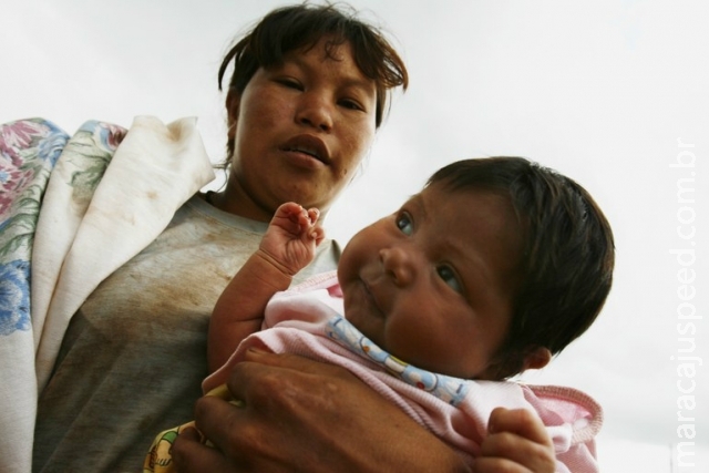 Salário-maternidade poderá ser pago a mãe indígena com menos de 16 anos Salário-maternidade poderá ser pago a mãe indígena com menos de 16 anos