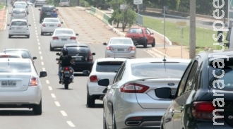 Licenciamento de veículos com placas final 7 e 8 vence nesta quarta-feira Licenciamento de veículos com placas final 7 e 8 vence nesta quarta-feira