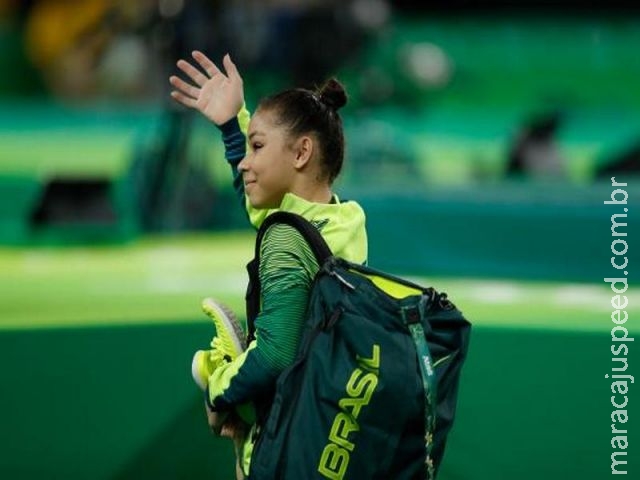 Flavinha agradece carinho do público e diz ser fã de Simone Biles Flavinha agradece carinho do público e diz ser fã de Simone Biles