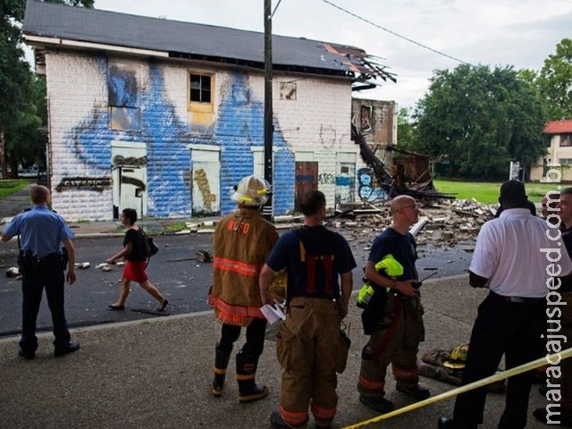 Forte tempestade atinge New Orleans Forte tempestade atinge New Orleans