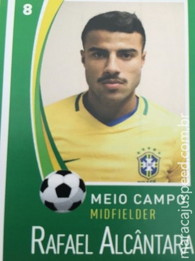 O enigma Rafinha: meia vive incerteza em silêncio e frustra planos de Micale O enigma Rafinha: meia vive incerteza em silêncio e frustra planos de Micale