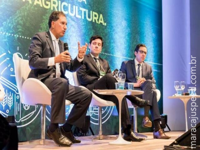 Barreiras comerciais restringem competitividade de produtos brasileiros Barreiras comerciais restringem competitividade de produtos brasileiros