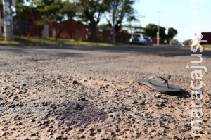 Suspeito morre e outro fica ferido após reagir a abordagem da polícia