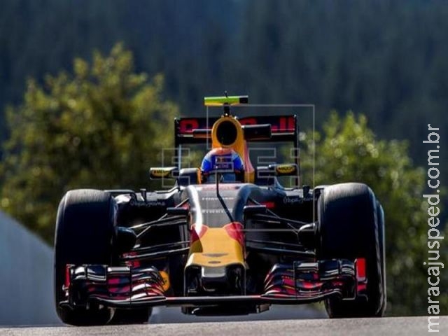 Red Bull surpreende e faz dobradinha no 2º treino na Bélgica Red Bull surpreende e faz dobradinha no 2º treino na Bélgica
