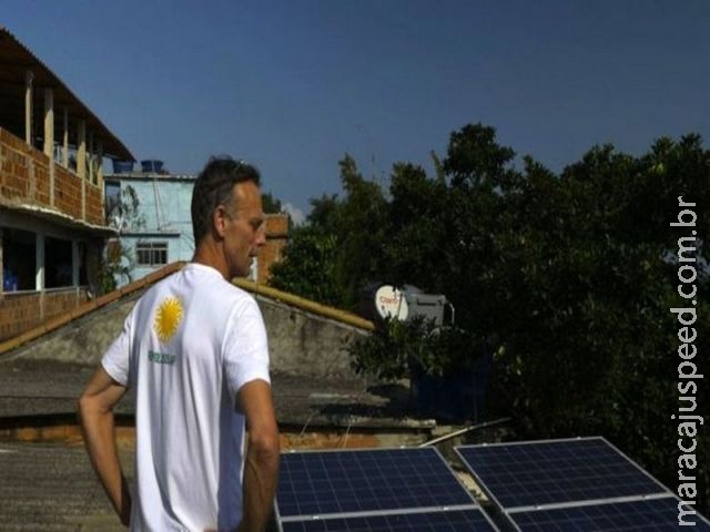 O belga que quer revolucionar favelas brasileiras com energia solar