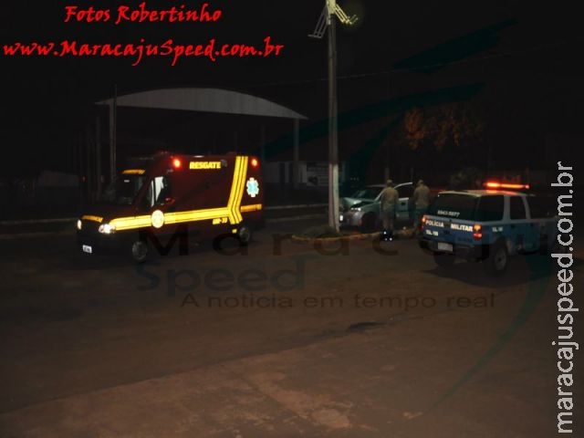 Maracaju: Condutor perde controle de veículo e abraça poste na Av. Marechal Deodoro da Fonseca Maracaju: Condutor perde controle de veículo e abraça poste na Av. Marechal Deodoro da Fonseca