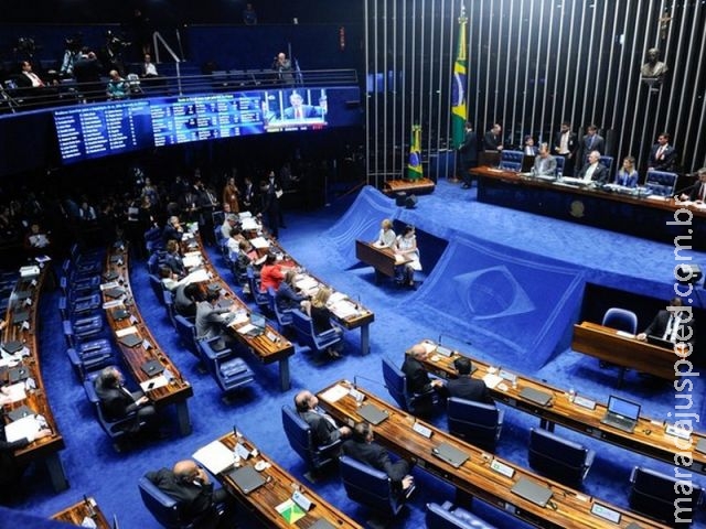 Senado ouve nesta sexta testemunhas da defesa de Dilma no impeachment Senado ouve nesta sexta testemunhas da defesa de Dilma no impeachment