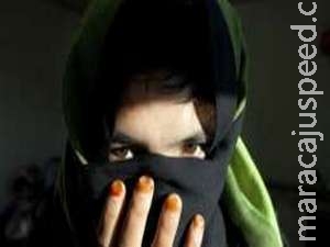 Menina de 6 anos trocada por cabra: a tragédia do casamento infantil no Afeganistão Menina de 6 anos trocada por cabra: a tragédia do casamento infantil no Afeganistão