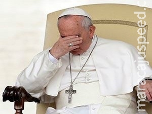 Papa se reúne com vítimas de abusos sexuais do clero Papa se reúne com vítimas de abusos sexuais do clero