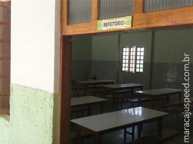 Escolas do AP estão desde abril sem dinheiro do governo para merenda Escolas do AP estão desde abril sem dinheiro do governo para merenda
