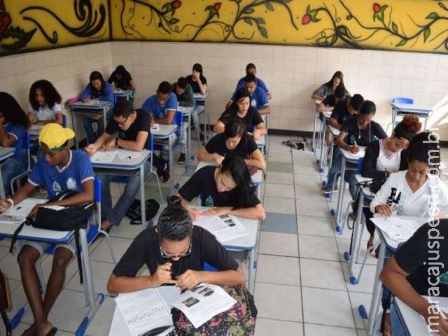 Reformas no ensino médio não alteram Enem deste ano, diz ministro Reformas no ensino médio não alteram Enem deste ano, diz ministro