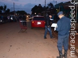 Agente da polícia nacional é atingido por quatro tiros na cabeça Agente da polícia nacional é atingido por quatro tiros na cabeça