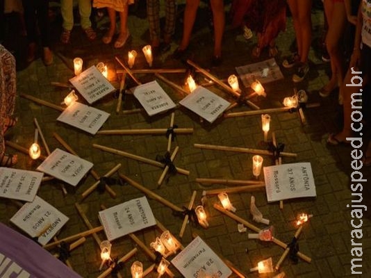 " Quando os filhos acordaram, a mãe estava morta ": alta de assassinatos de mulheres preocupa Rio Grande do Norte " Quando os filhos acordaram, a mãe estava morta ": alta de assassinatos de mulheres preocupa Rio Grande do Norte