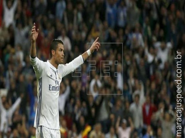 CR7 marca, e Real bate Sporting de virada; Leicester vence 1ª na Champions CR7 marca, e Real bate Sporting de virada; Leicester vence 1ª na Champions
