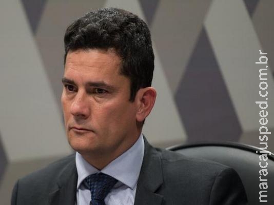 Decisão de Moro sobre denúncia contra Lula deve ser publicada segunda-feira Decisão de Moro sobre denúncia contra Lula deve ser publicada segunda-feira
