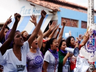 Especialista afirma que mulheres ainda são sub-representadas na política Especialista afirma que mulheres ainda são sub-representadas na política