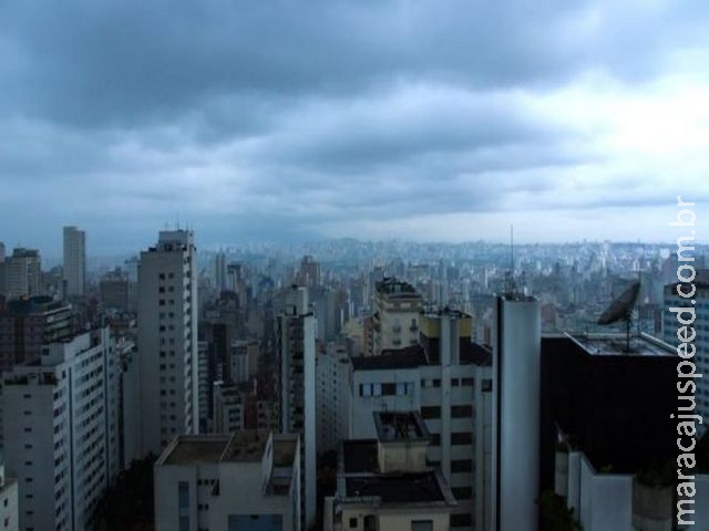 Brasil tem menos mortes por poluição do ar que outros emergentes, mas " tendência é de piora " Brasil tem menos mortes por poluição do ar que outros emergentes, mas " tendência é de piora "