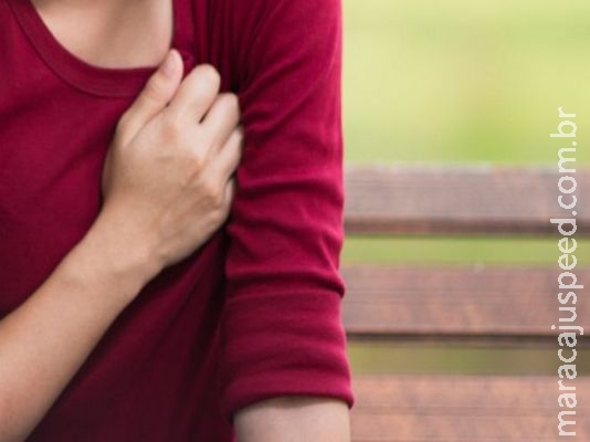 Dor no peito: como o luto pode causar sintomas físicos