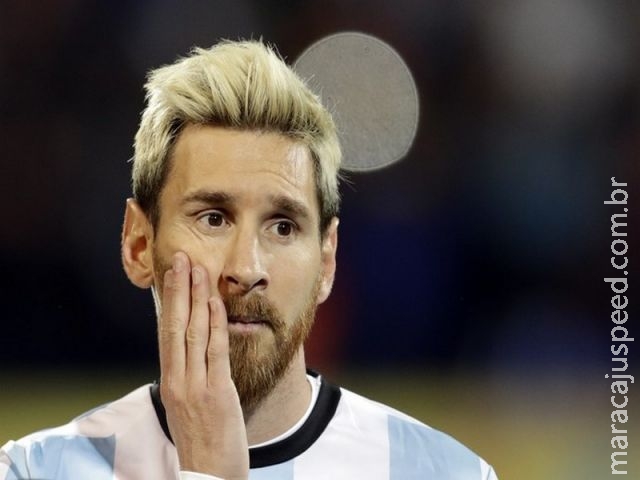 Bauza elogia postura de Messi e diz: " Merece se aposentar como campeão "