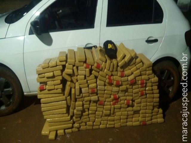 DOF apreende carregamento de 268 kg de maconha em estrada vicinal em Maracaju DOF apreende carregamento de 268 kg de maconha em estrada vicinal em Maracaju