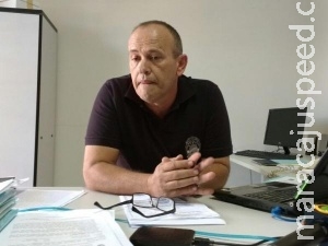 Sem dinheiro e no desespero, pai tenta vender bebê pelo Facebook e é preso Sem dinheiro e no desespero, pai tenta vender bebê pelo Facebook e é preso