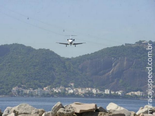Brasil apoia redução de emissões de CO2 na aviação Brasil apoia redução de emissões de CO2 na aviação