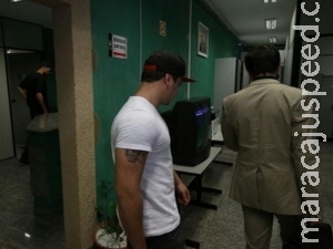 Defesa de agressor tenta impedir que ele vá preso, mas juiz nega pedido Defesa de agressor tenta impedir que ele vá preso, mas juiz nega pedido