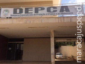 Jovem será indiciado por estupro após ter filho com namorada de 13 anos Jovem será indiciado por estupro após ter filho com namorada de 13 anos