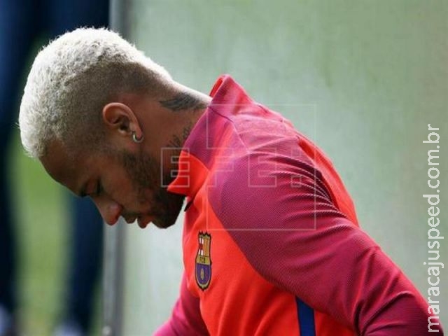 MP espanhol quer processar Neymar e outros envolvidos em transferência