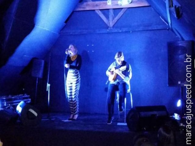 Brasileiros apresentam música, circo e dança em Bogotá Brasileiros apresentam música, circo e dança em Bogotá