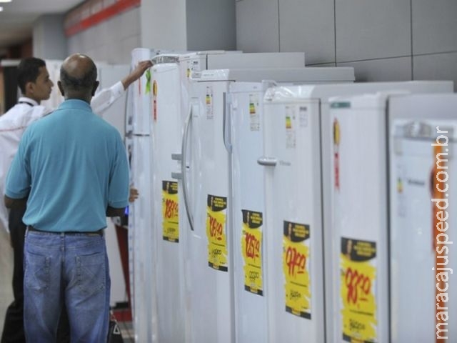 Brasil assina protocolo internacional para reduzir uso de gases HFCs Brasil assina protocolo internacional para reduzir uso de gases HFCs