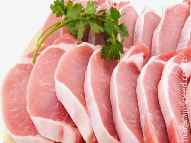 Brasil deve exportar 100 mil toneladas de carne suína para China em 2017, diz Rabobank Brasil deve exportar 100 mil toneladas de carne suína para China em 2017, diz Rabobank
