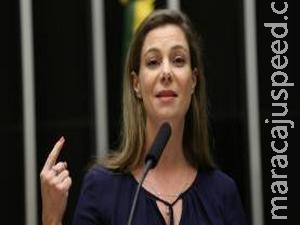 Educação reforça desigualdades entre brancos e negros, diz estudo Educação reforça desigualdades entre brancos e negros, diz estudo