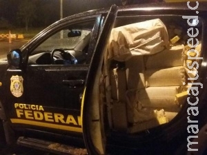 Falsa viatura da PF é apreendida transportando 1 tonelada de maconha Falsa viatura da PF é apreendida transportando 1 tonelada de maconha