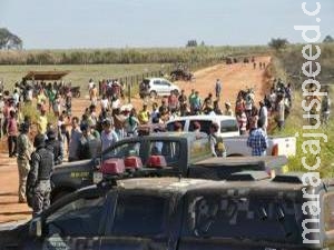 Fazendeiros acusados de matar índio ganham liberdade Fazendeiros acusados de matar índio ganham liberdade