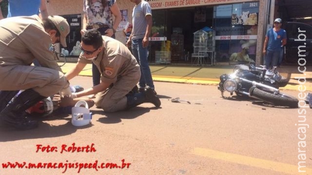 Maracaju: Condutor de Motocicleta CB 500 colide com veículo, após realizar ultrapassagem e motocicleta fica destruída