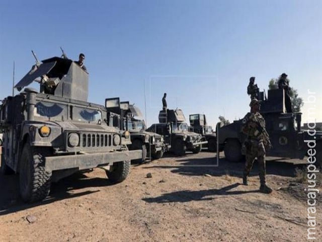Forças antiterroristas iraquianas entram em bairros orientais de Mossul Forças antiterroristas iraquianas entram em bairros orientais de Mossul